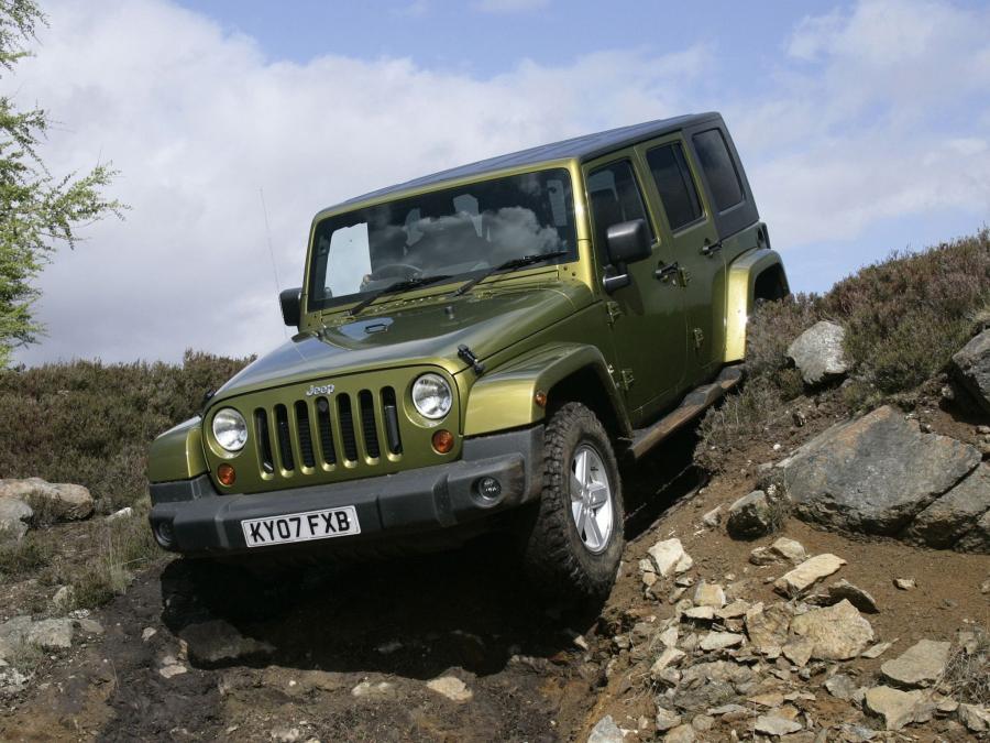  Jeep Wrangler Sahara Unlimited 2007 года  (UK) (фото 4 из 26)